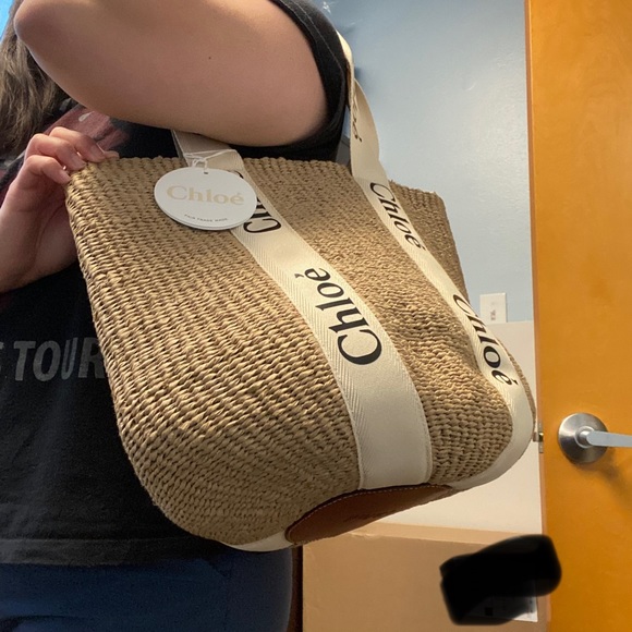 SOLD! Chloe Large Woody Basket Bag - Picture 6 of 8